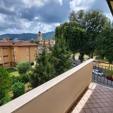 Ampio E Luminoso Appartement